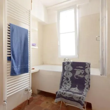 Duplex Atypique 70m2 Parc De Belleville Appartamento Parigi