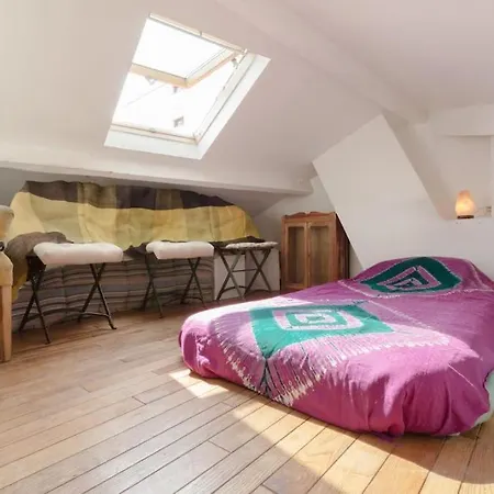 Duplex Atypique 70m2 Parc De Belleville Appartamento *