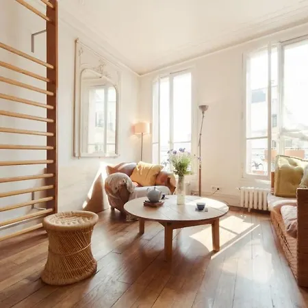Duplex Atypique 70m2 Parc De Belleville Appartamento Parigi